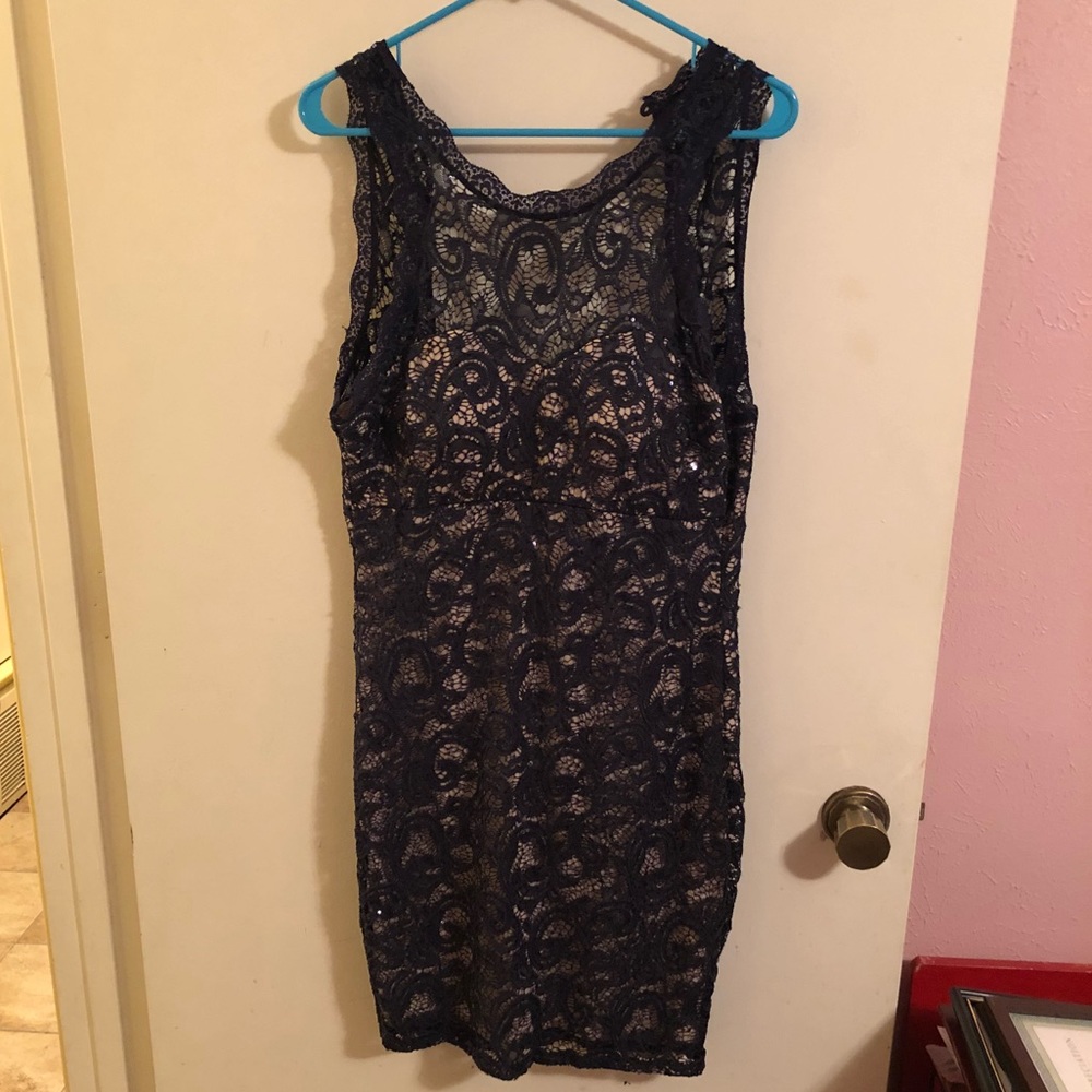 Lace sparkle dress